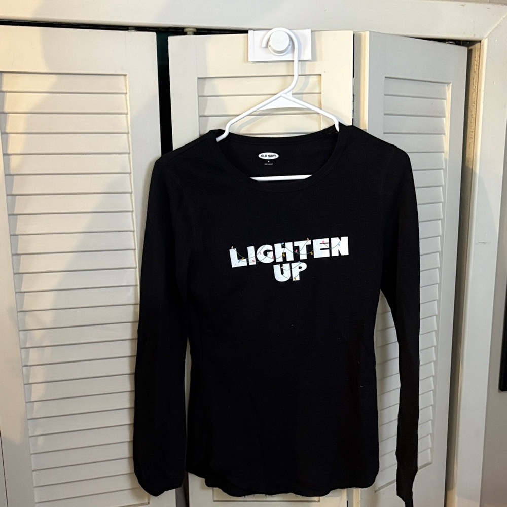 Old Navy Black Long Sleeve Tee with White Graphic